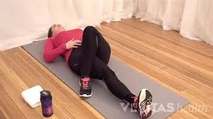 Outer-hip-piriformis-stretching
