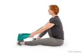 Achilles-tendon-seated-stretch