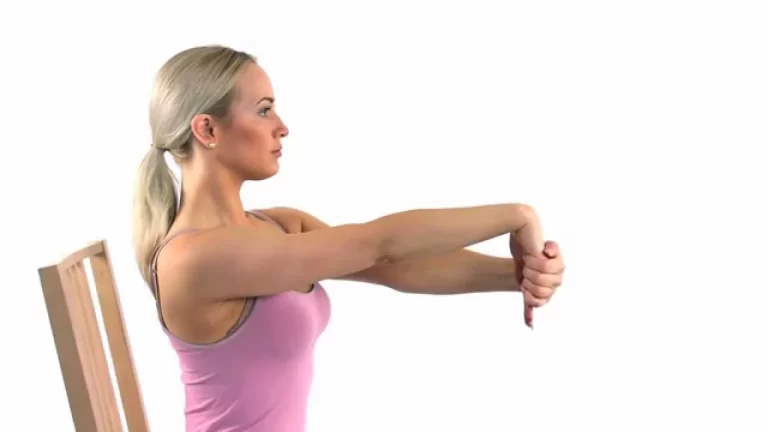 Wrist extension/flexion stretch